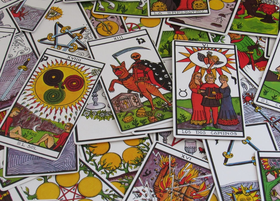 Apprendre le tarot voyance : Comment apprendre l’Empereur des 22 cartes majeurs ?